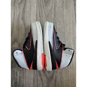 Air Jordan 2 Retro Infrared 23 Size 6c